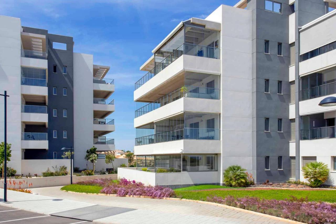 Modern Cozy 2-Bedroom Los Dolses Villamartin Dehesa de Campoamor  Dış mekan fotoğraf